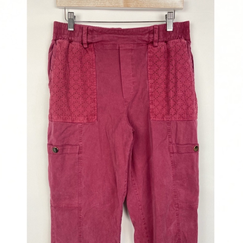 Soft Surroundings Womens Pants M Pink Burgundy Eyelet Crop Coastal Cargo Mira - Picture 3 of 10